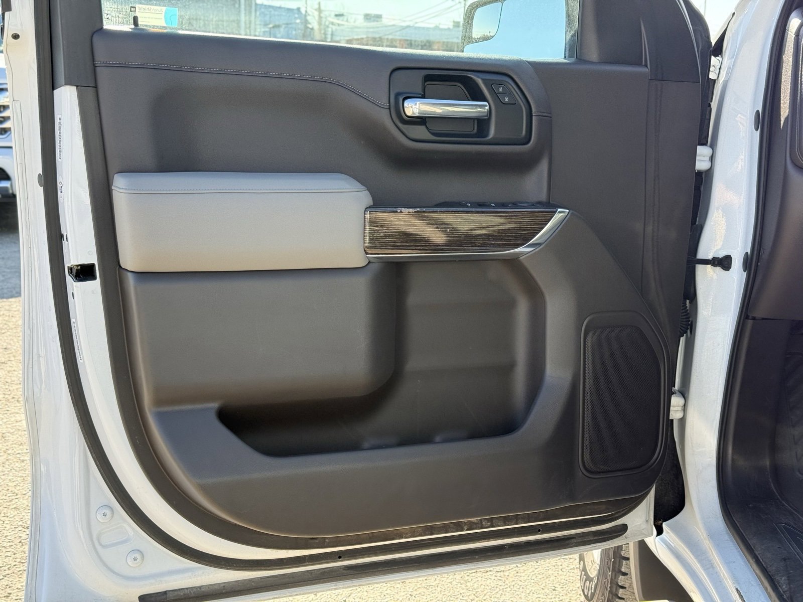 Used 2019 GMC Sierra 1500 SLE w/ SLE Value Package image 14