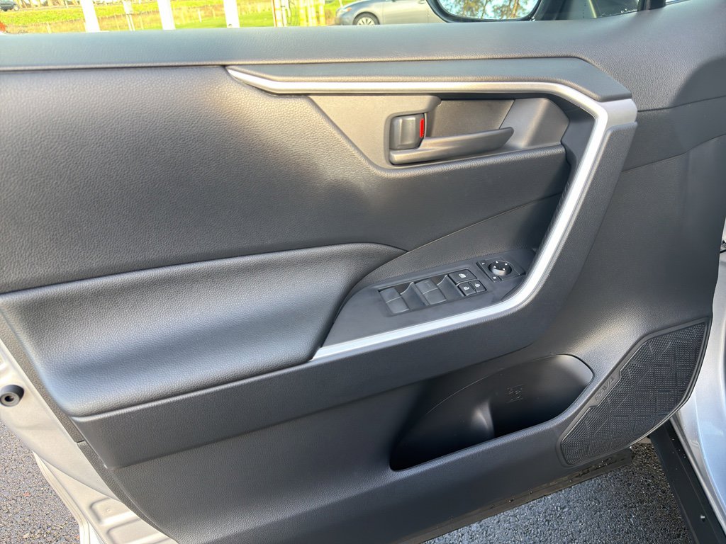 New 2025 Toyota RAV4 LE image 16