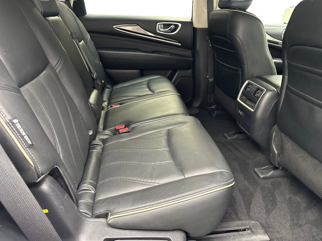Used 2019 INFINITI QX60 Luxe w/ Essential Package image 43