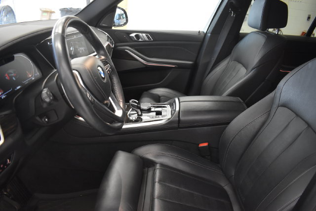 Used 2021 BMW X5 xDrive40i w/ Premium Package AWD/4WD image 22