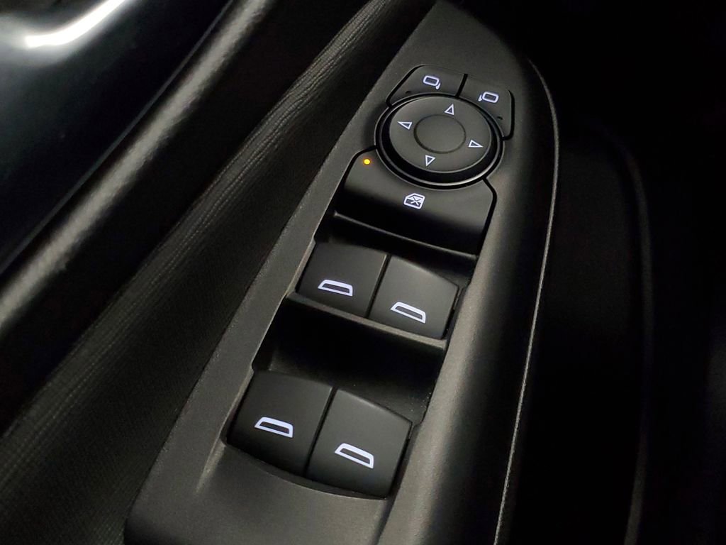 Used 2025 Buick Envista Preferred FWD image 17
