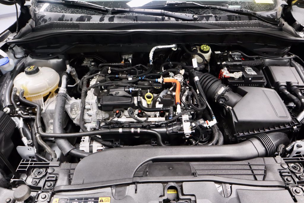 Certified 2022 Ford Escape SEL FWD image 17