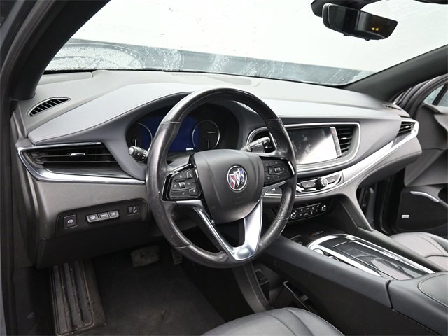 Used 2024 Buick Enclave Premium image 16