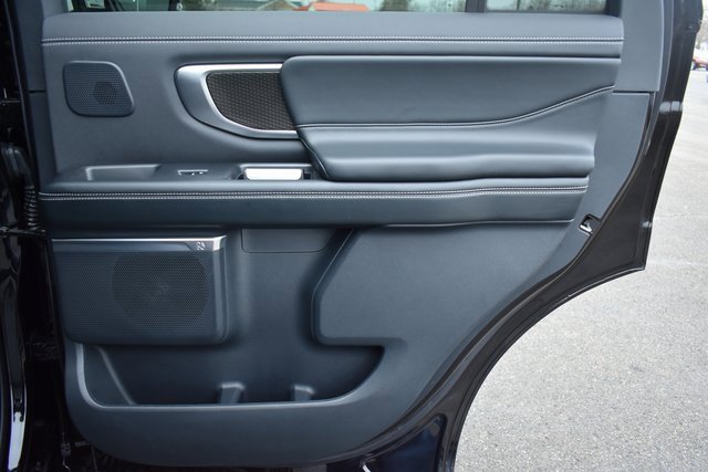 Used 2025 Ford Expedition Platinum w/ Stealth Performance Package image 49