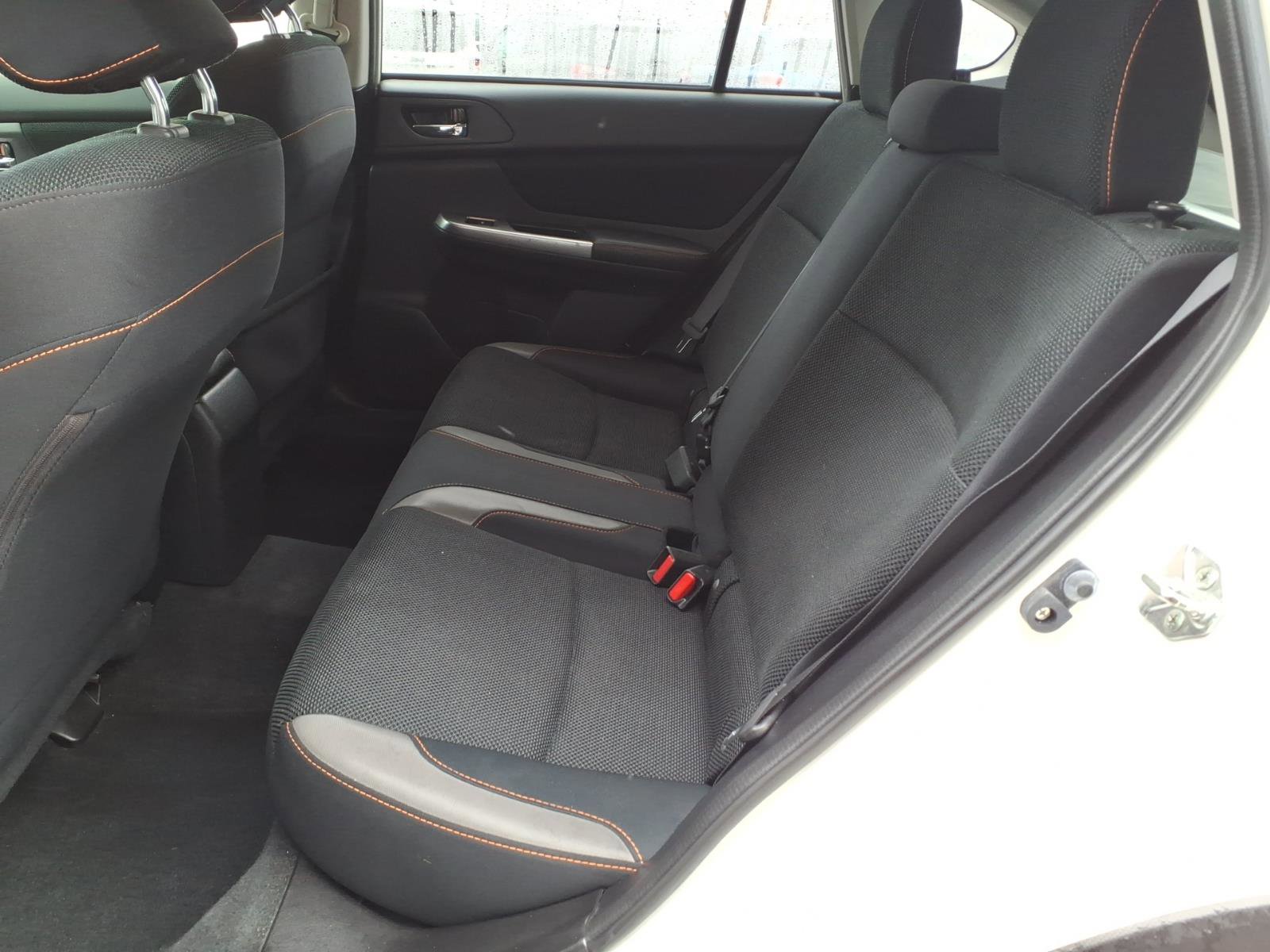 Used 2016 Subaru Crosstrek 2.0i Premium image 9