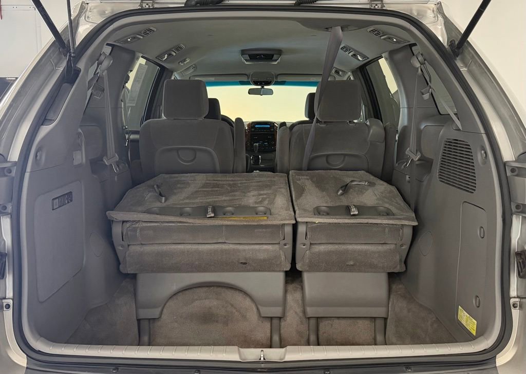 Used 2007 Toyota Sienna XLE FWD image 24