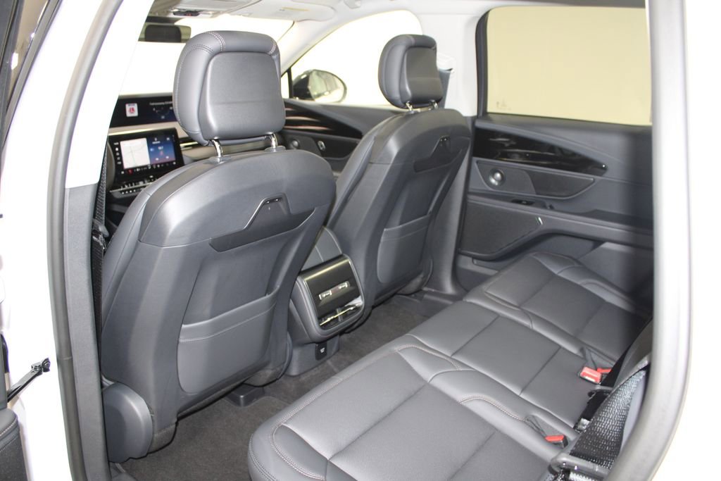 New 2026 Lincoln Nautilus Premier w/ Equipment Group 102A image 26