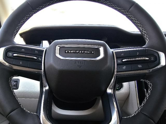 Used 2024 GMC Acadia Denali AWD/4WD image 31