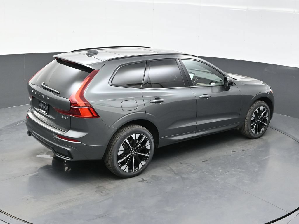 New 2026 Volvo XC60 B5 Plus w/ Climate Package AWD/4WD image 34