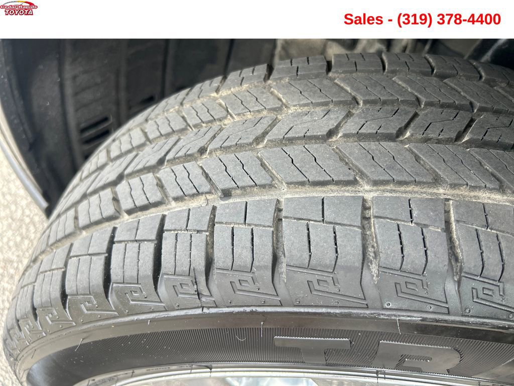 Used 2023 Toyota Highlander Limited image 25