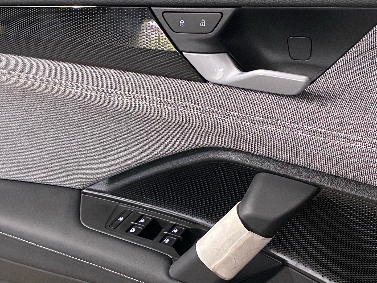 New 2026 Volkswagen Tiguan S AWD/4WD image 8