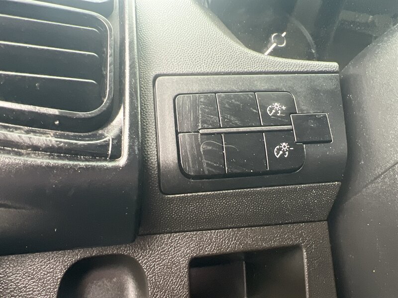 Used 2024 RAM ProMaster 2500 FWD image 11