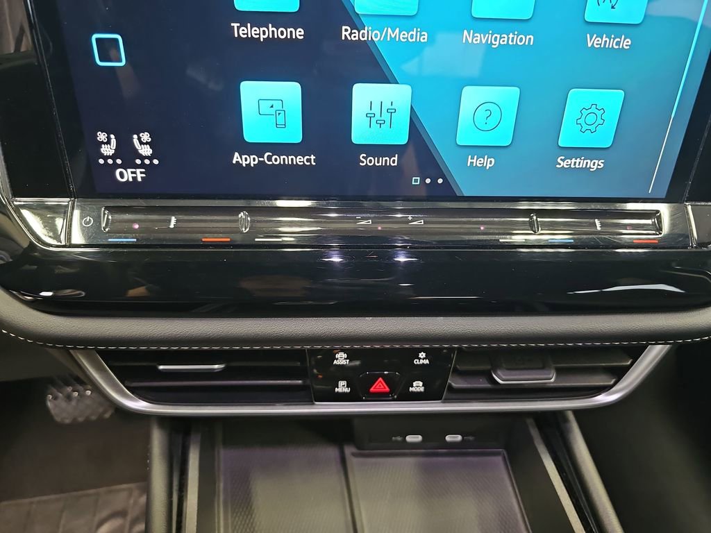 Used 2024 Volkswagen Atlas SE FWD image 24