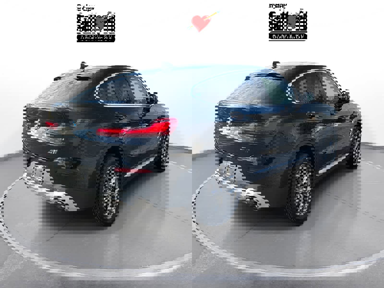 Used 2023 BMW X4 xDrive30i w/ Premium Package image 9