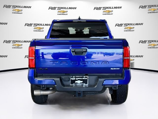 Used 2024 Toyota Tacoma TRD Off-Road AWD/4WD image 6