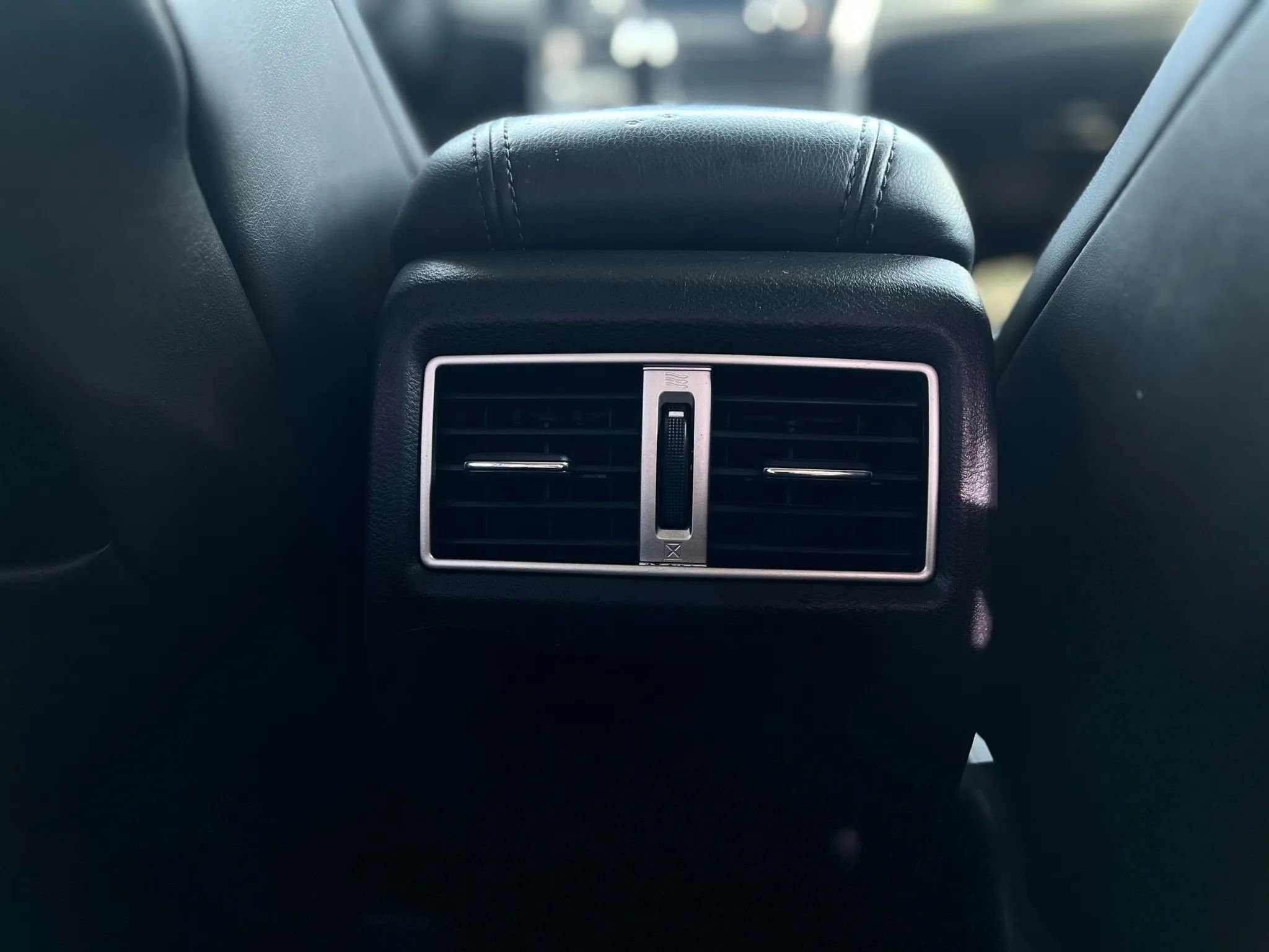 Used 2016 Nissan Maxima SR FWD image 18