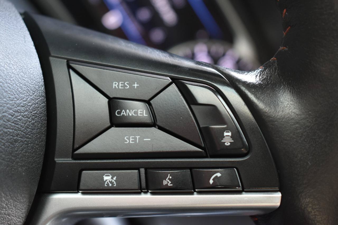 Used 2022 Nissan Sentra SR w/ SR Premium Package FWD image 14