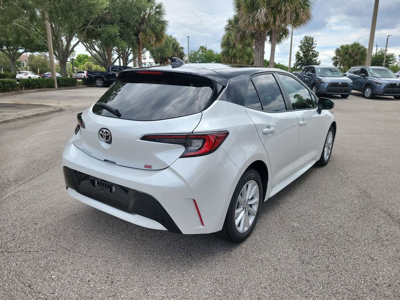 New 2026 Toyota Corolla SE FWD image 3