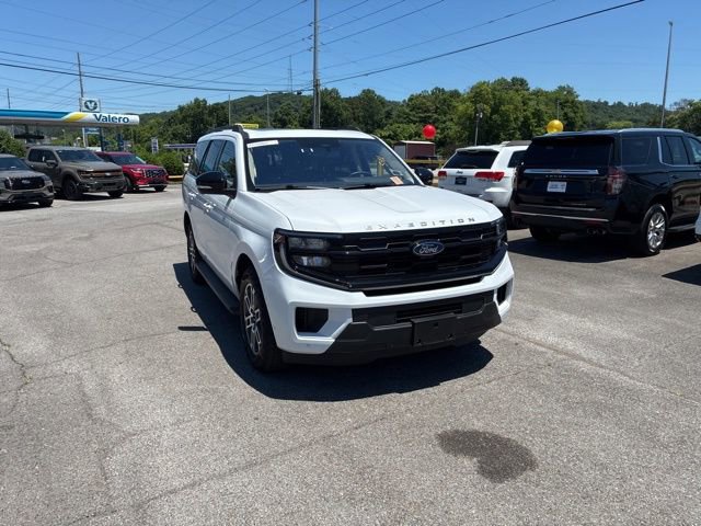 Used 2025 Ford Expedition Active AWD/4WD video 2