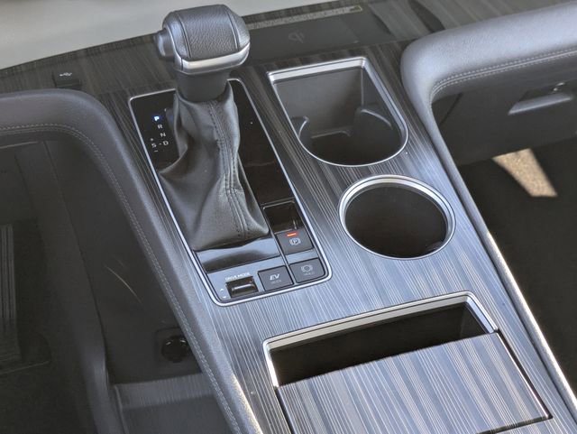Used 2023 Toyota Sienna Limited image 14