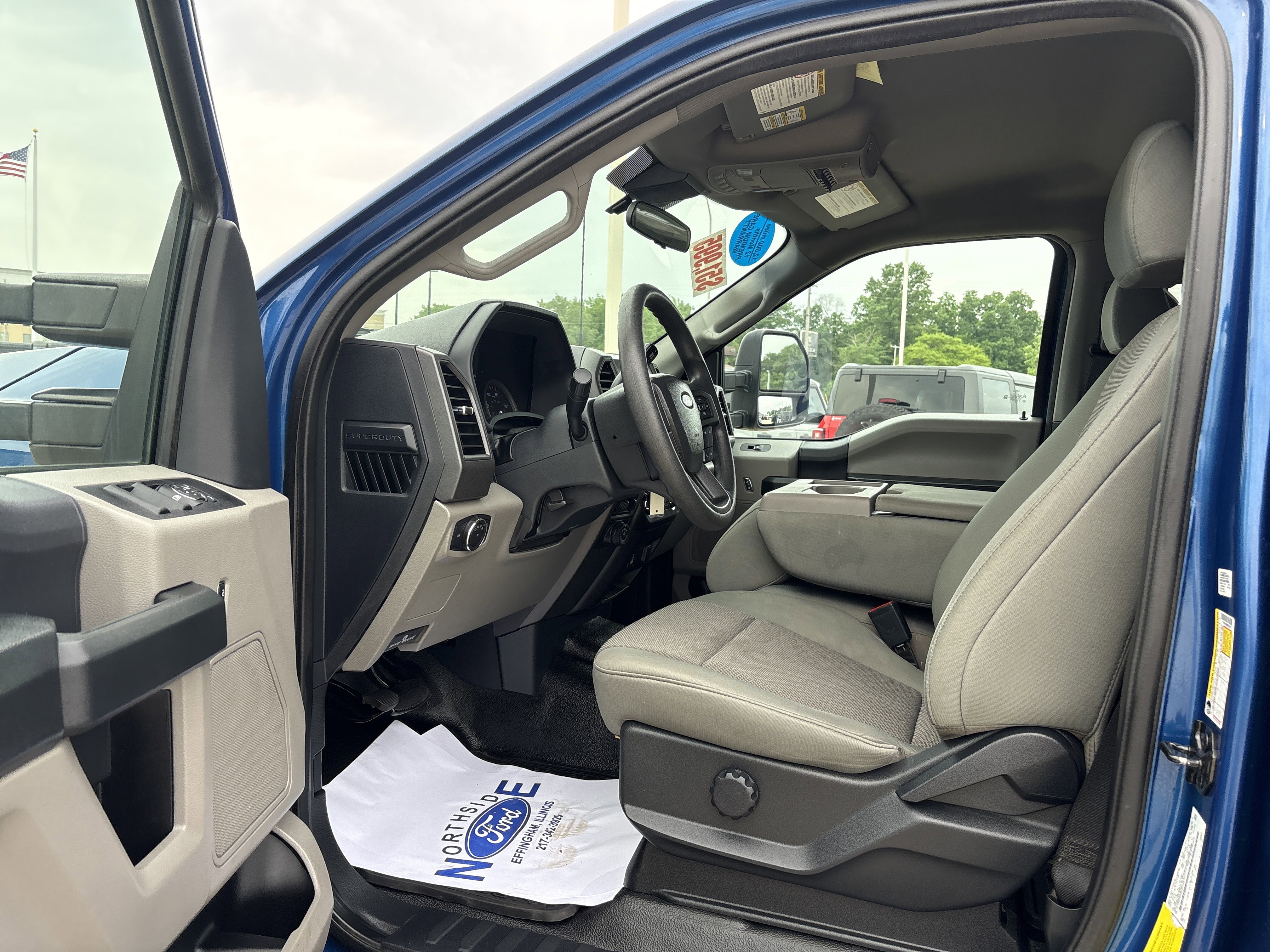 Used 2022 Ford F350 XL w/ STX Appearance Package AWD/4WD image 11