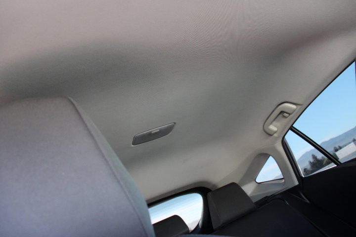 Used 2021 Toyota Venza LE image 21