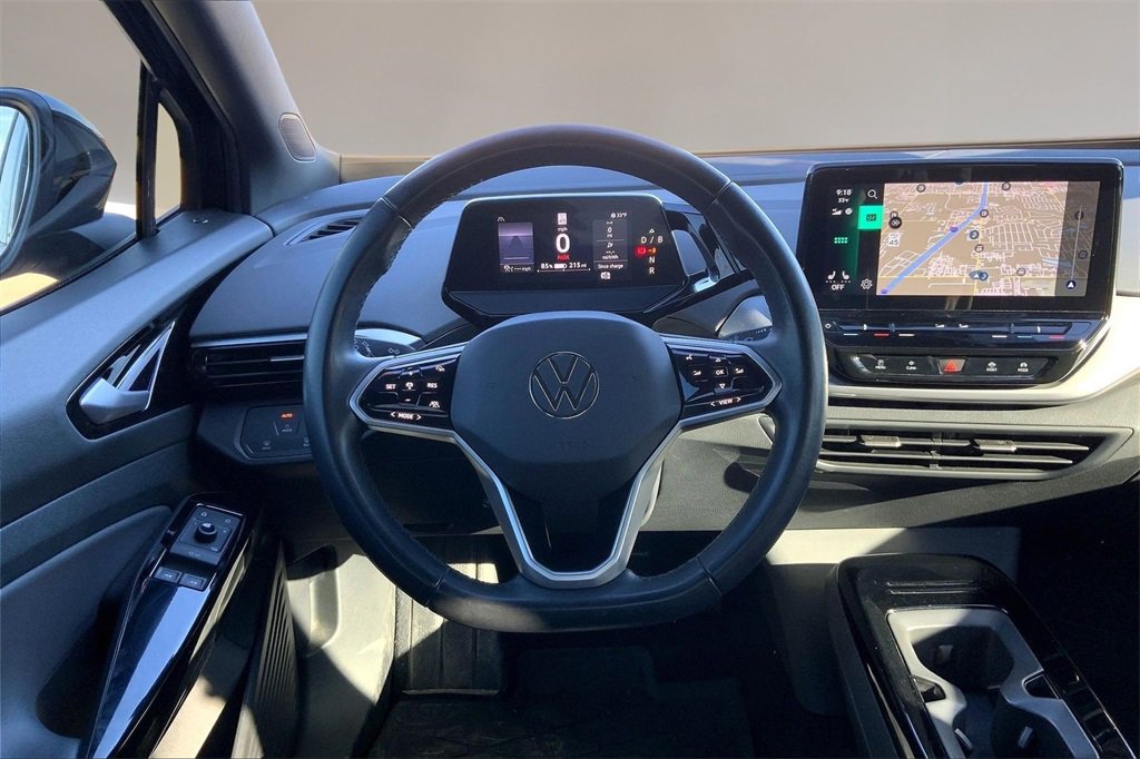 Used 2022 Volkswagen ID.4 Pro image 5