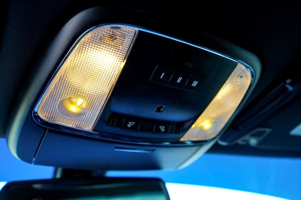 Used 2023 Dodge Charger R/T w/ Daytona Edition Group RWD image 20