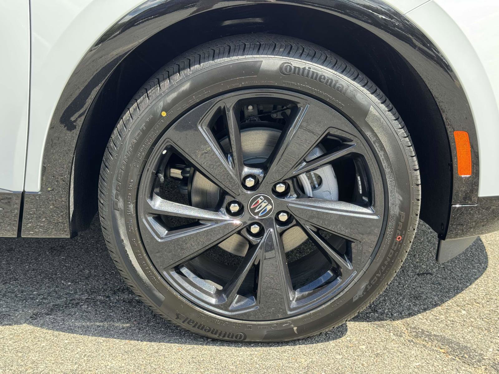 New 2025 Buick Envision Sport Touring image 24