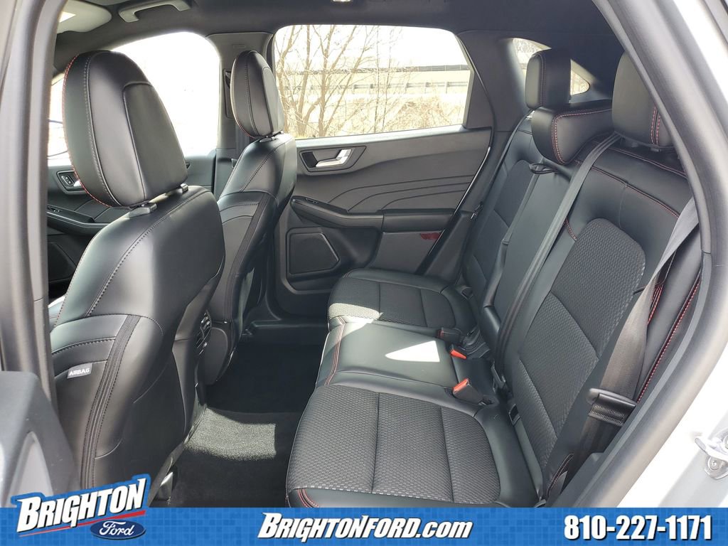 Used 2023 Ford Escape ST-Line Elite w/ Class II Trailer Tow Package image 12