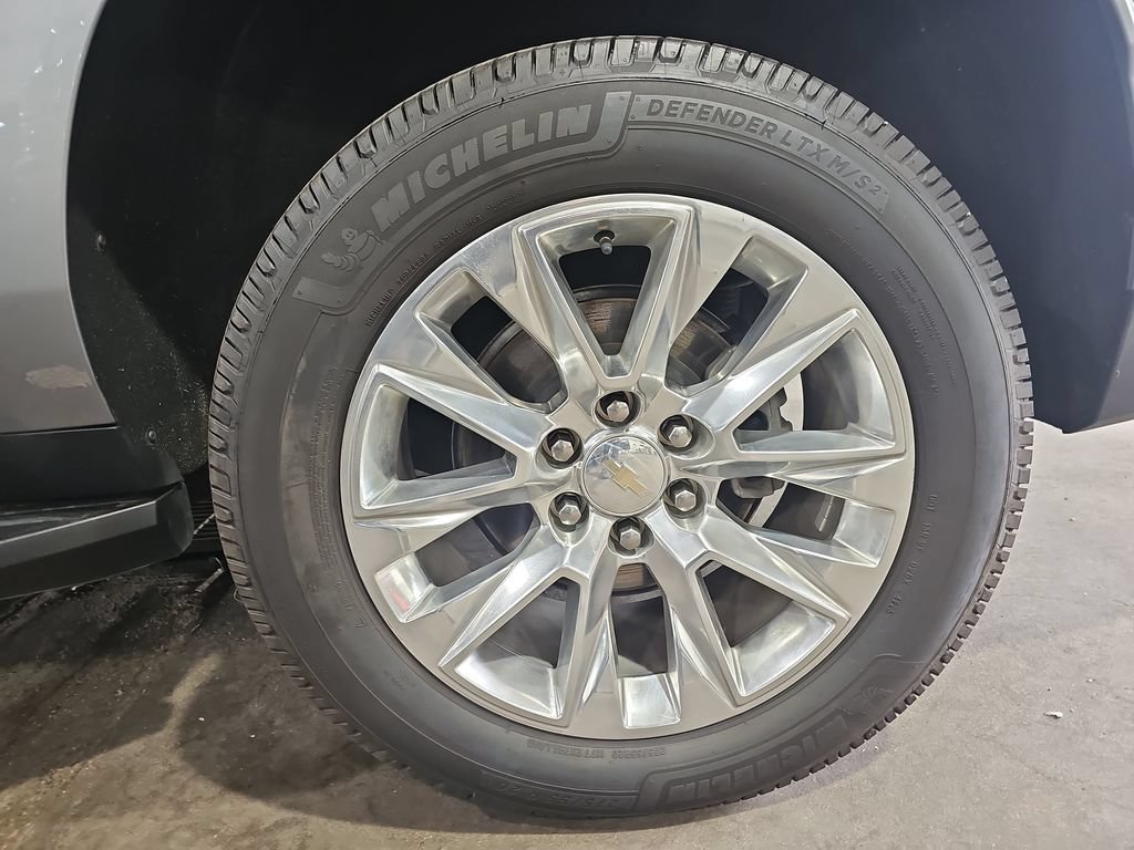 Certified 2023 Chevrolet Suburban Premier AWD/4WD image 41