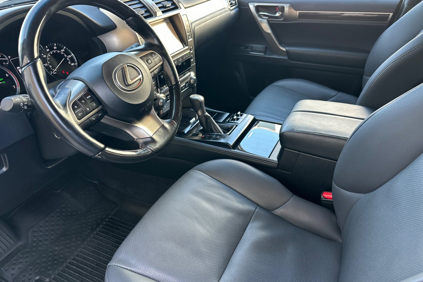 Certified 2021 Lexus GX 460 Premium w/ Premium Package image 11
