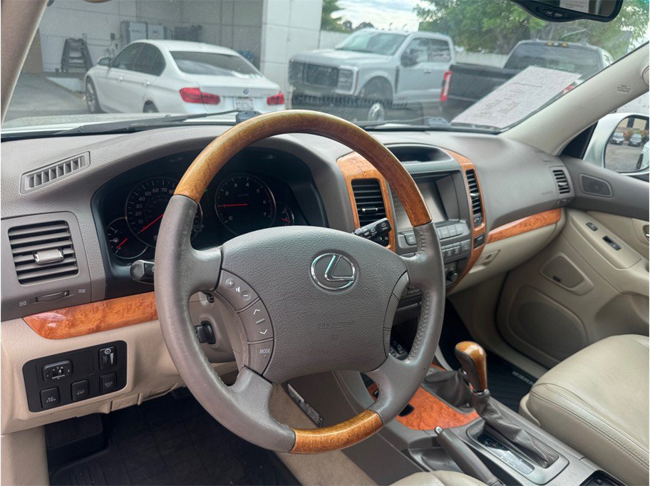 Used 2004 Lexus GX 470 AWD/4WD image 25