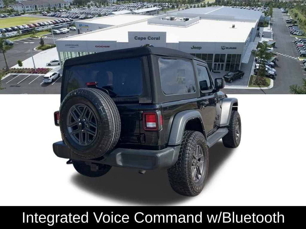 Certified 2023 Jeep Wrangler Sport AWD/4WD image 18