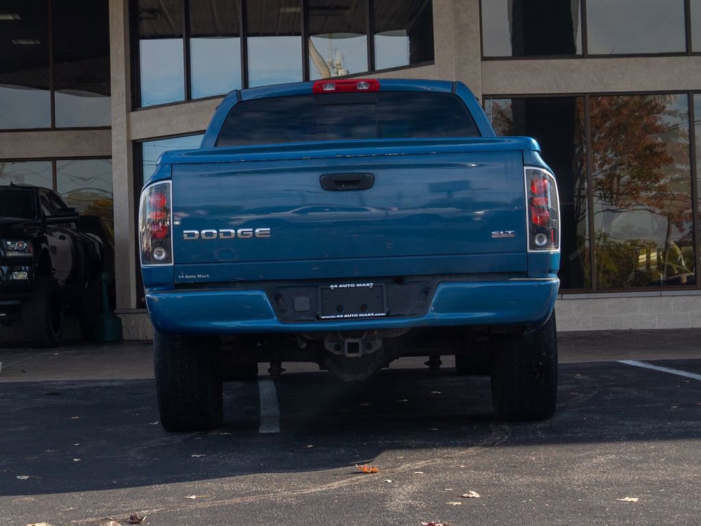 Used 2004 Dodge Ram 1500 Truck SLT w/ Quad Cab Value Group image 7