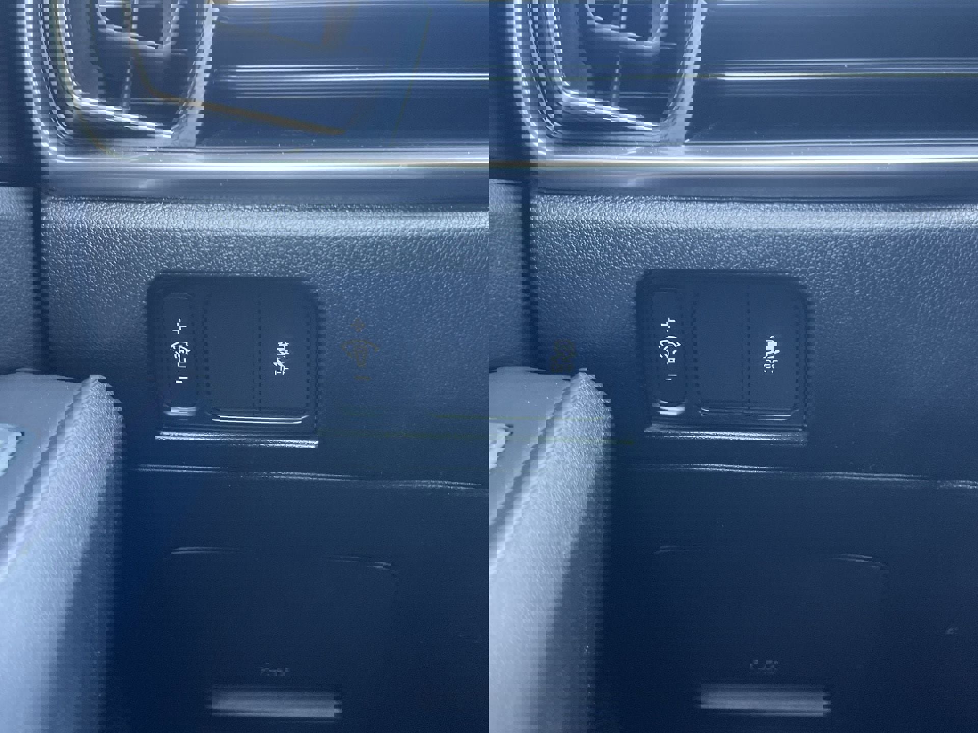 Used 2024 Kia Sorento S image 11