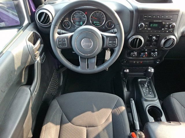 Used 2018 Jeep Wrangler Unlimited Sport S AWD/4WD image 14