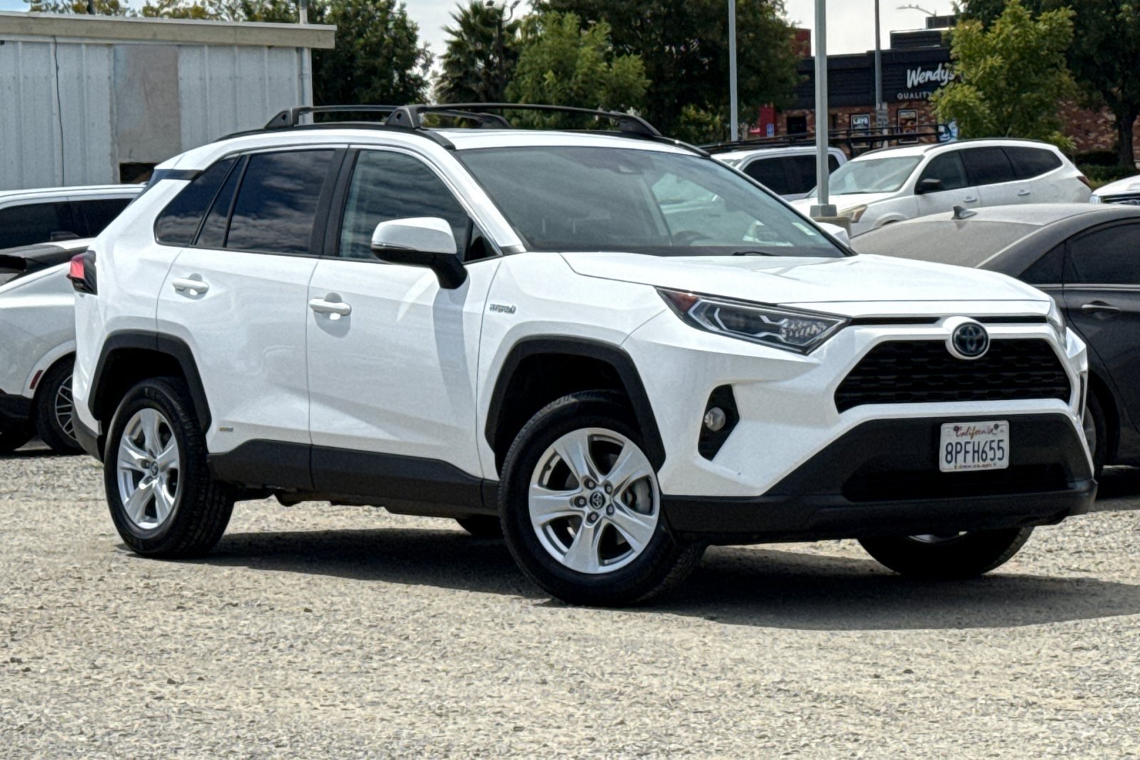 Used 2020 Toyota RAV4 XLE w/ Convenience Package AWD/4WD image 2