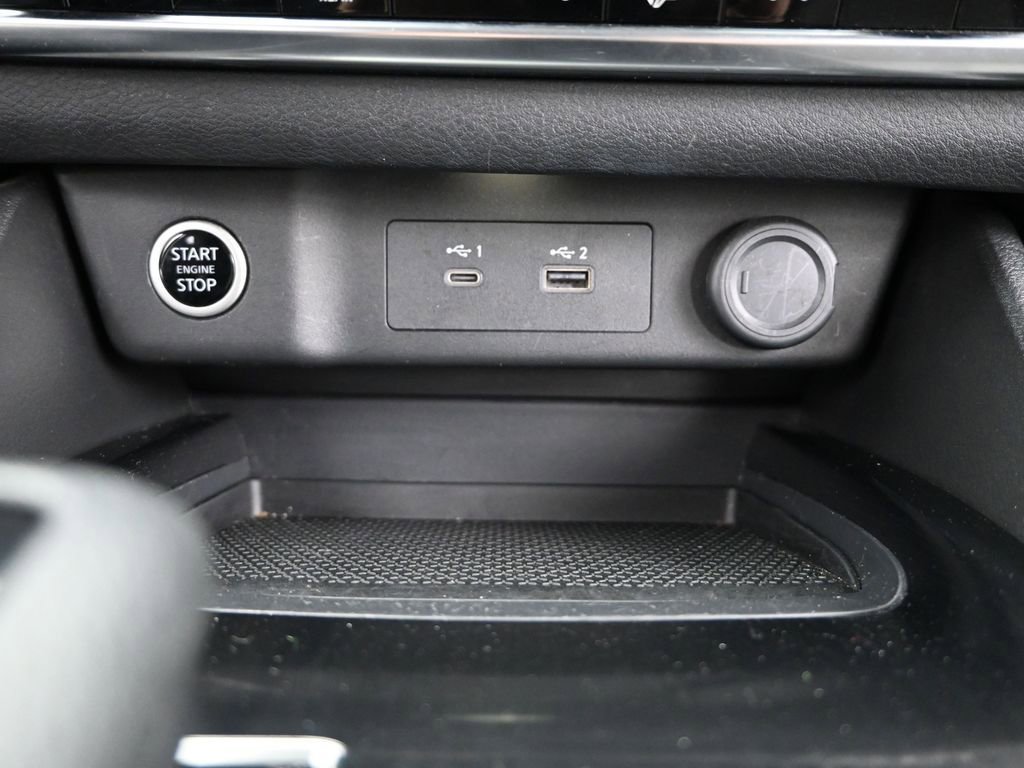 Used 2022 Nissan Rogue SV image 20