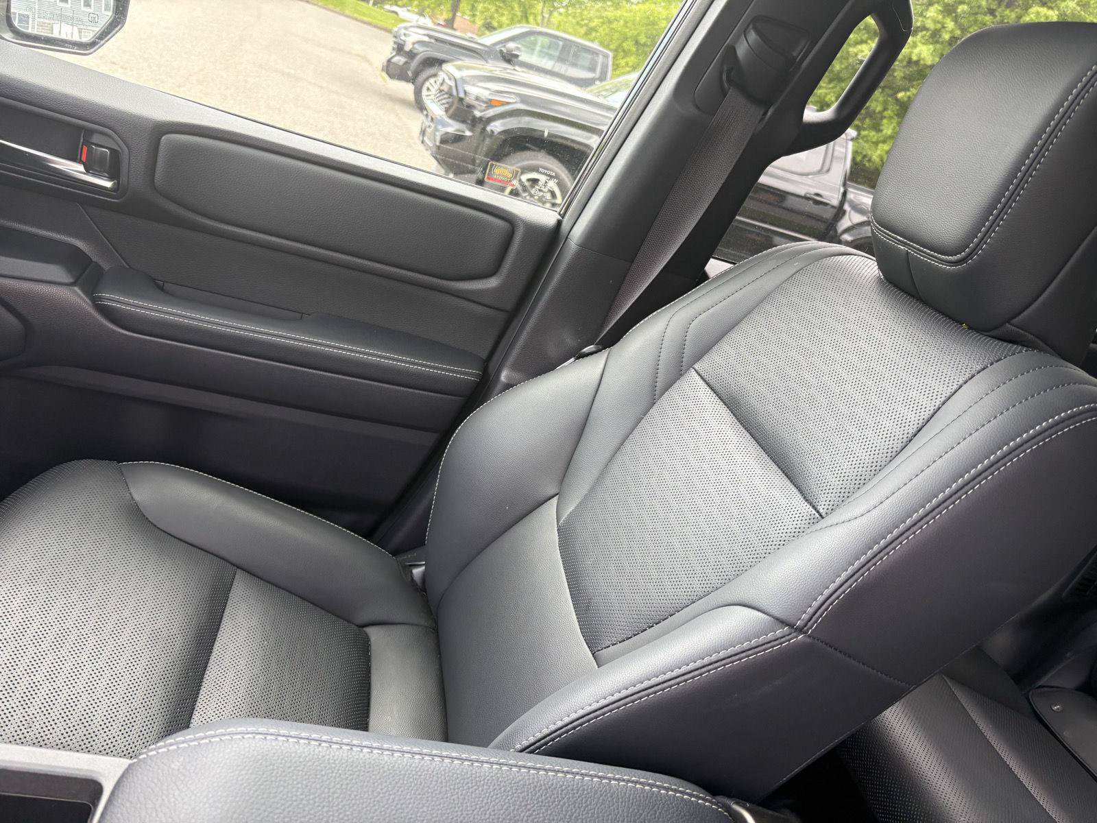 Used 2025 Toyota Land Cruiser AWD/4WD image 18