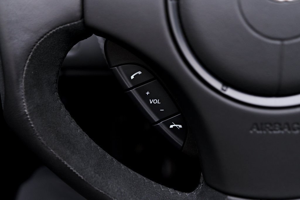 Used 2016 Aston Martin DB9 GT RWD image 73