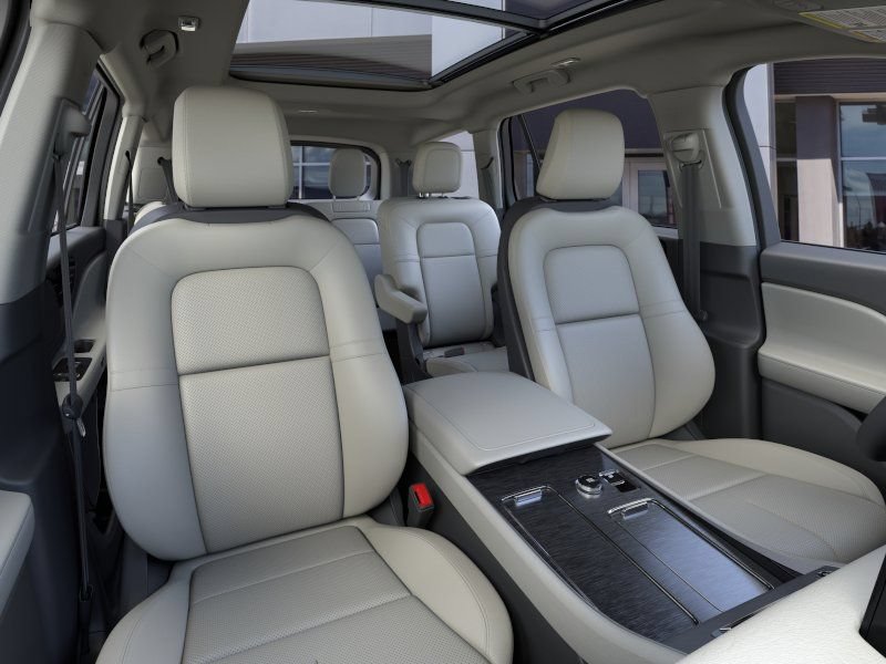 New 2026 Lincoln Aviator AWD image 10