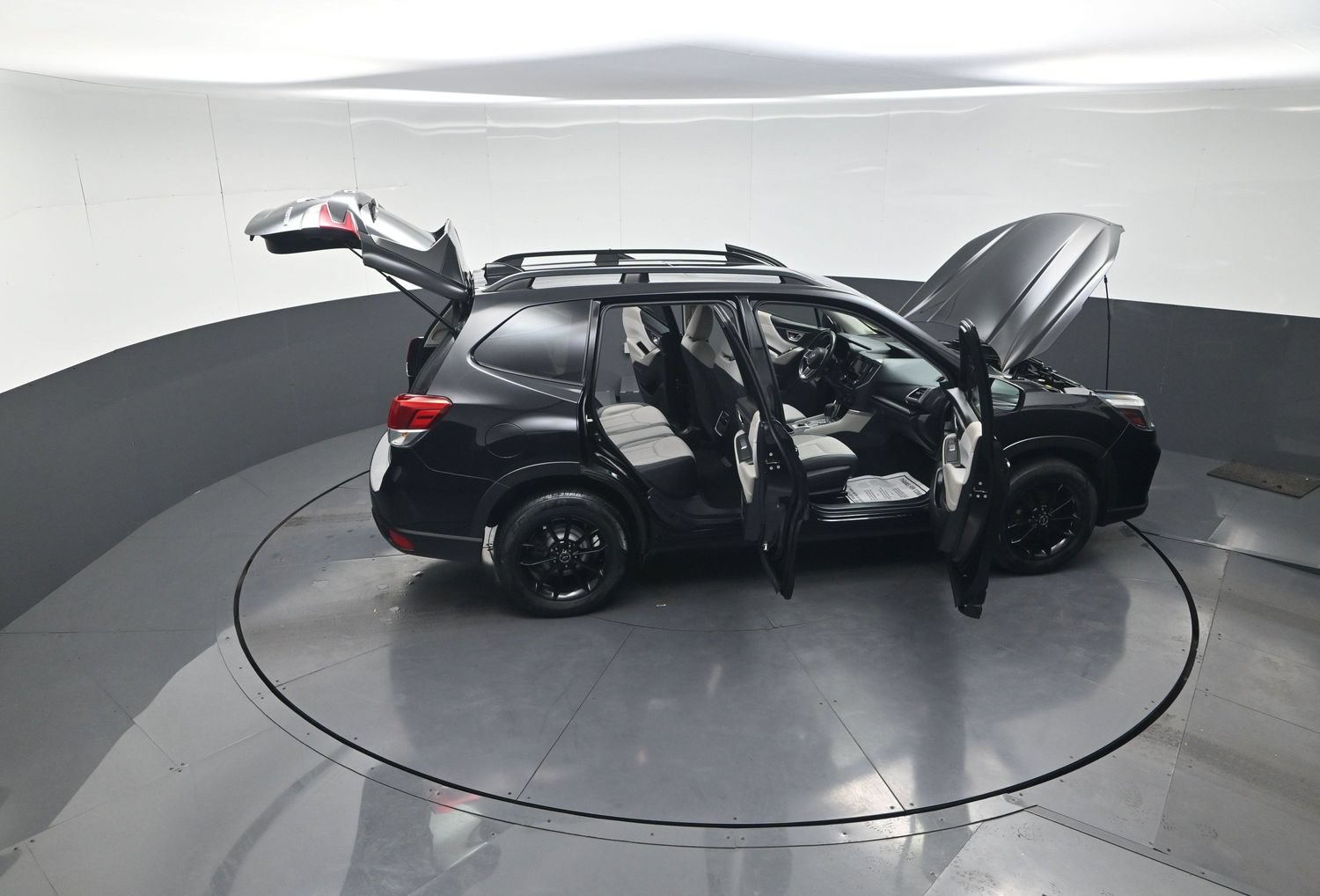 Used 2020 Subaru Forester Premium AWD/4WD image 14