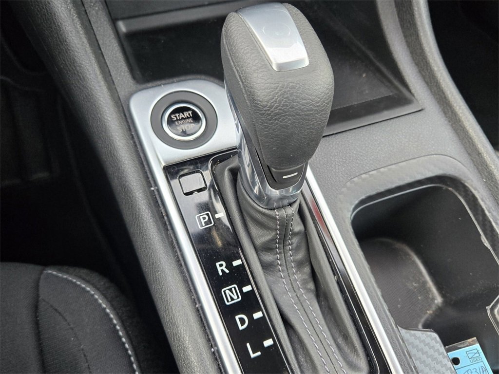 Used 2022 Nissan Sentra SV w/ Trunk Package image 24