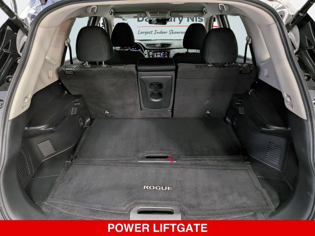 Used 2019 Nissan Rogue SV w/ Premium Package AWD/4WD image 28