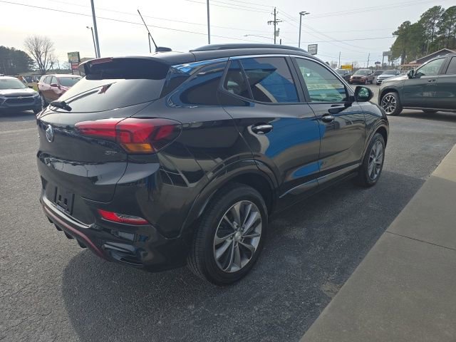 Used 2023 Buick Encore GX Select w/ Sport Touring Package image 5