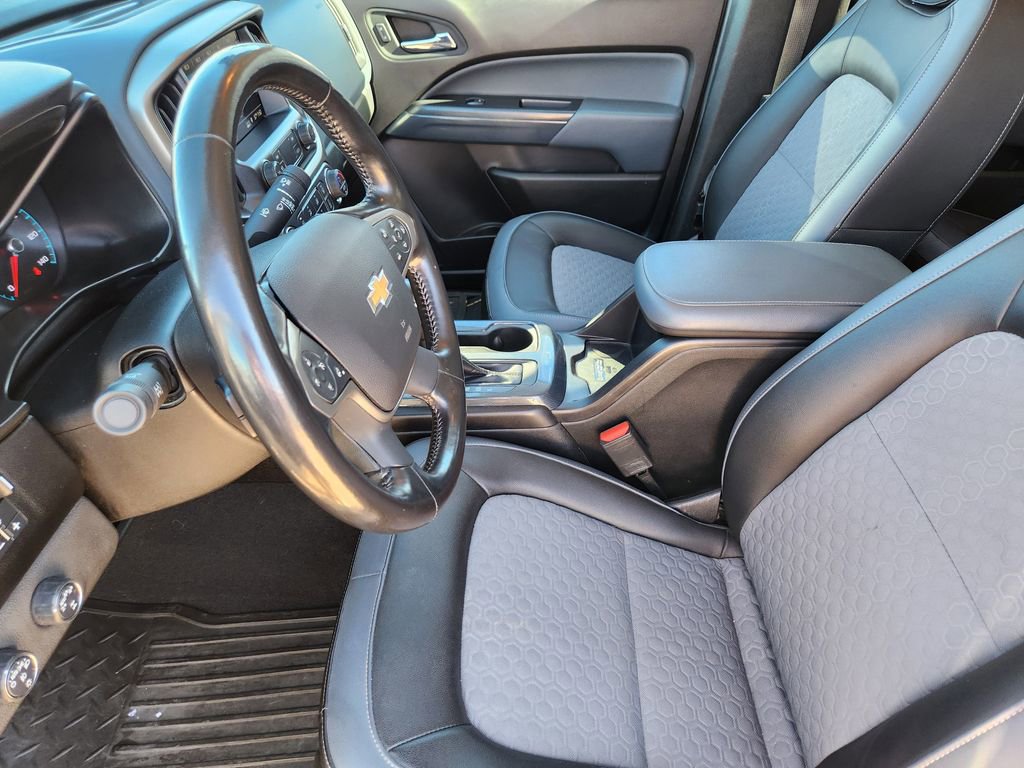 Used 2022 Chevrolet Colorado Z71 w/ Trail Boss Package image 12
