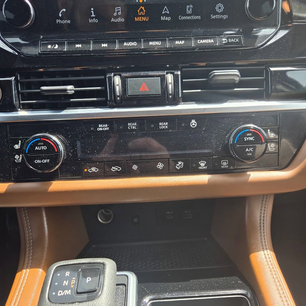 Used 2022 Nissan Pathfinder Platinum w/ Cargo Package AWD/4WD image 20