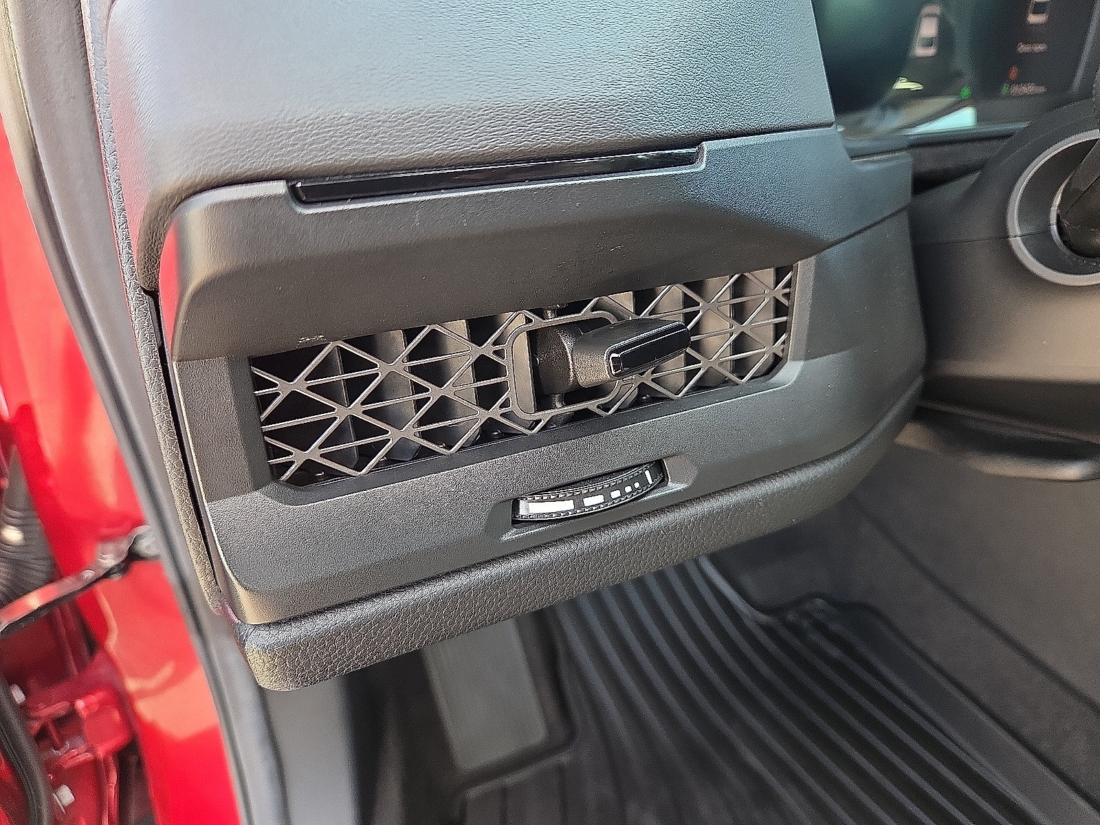 Used 2024 Honda Accord LX image 11