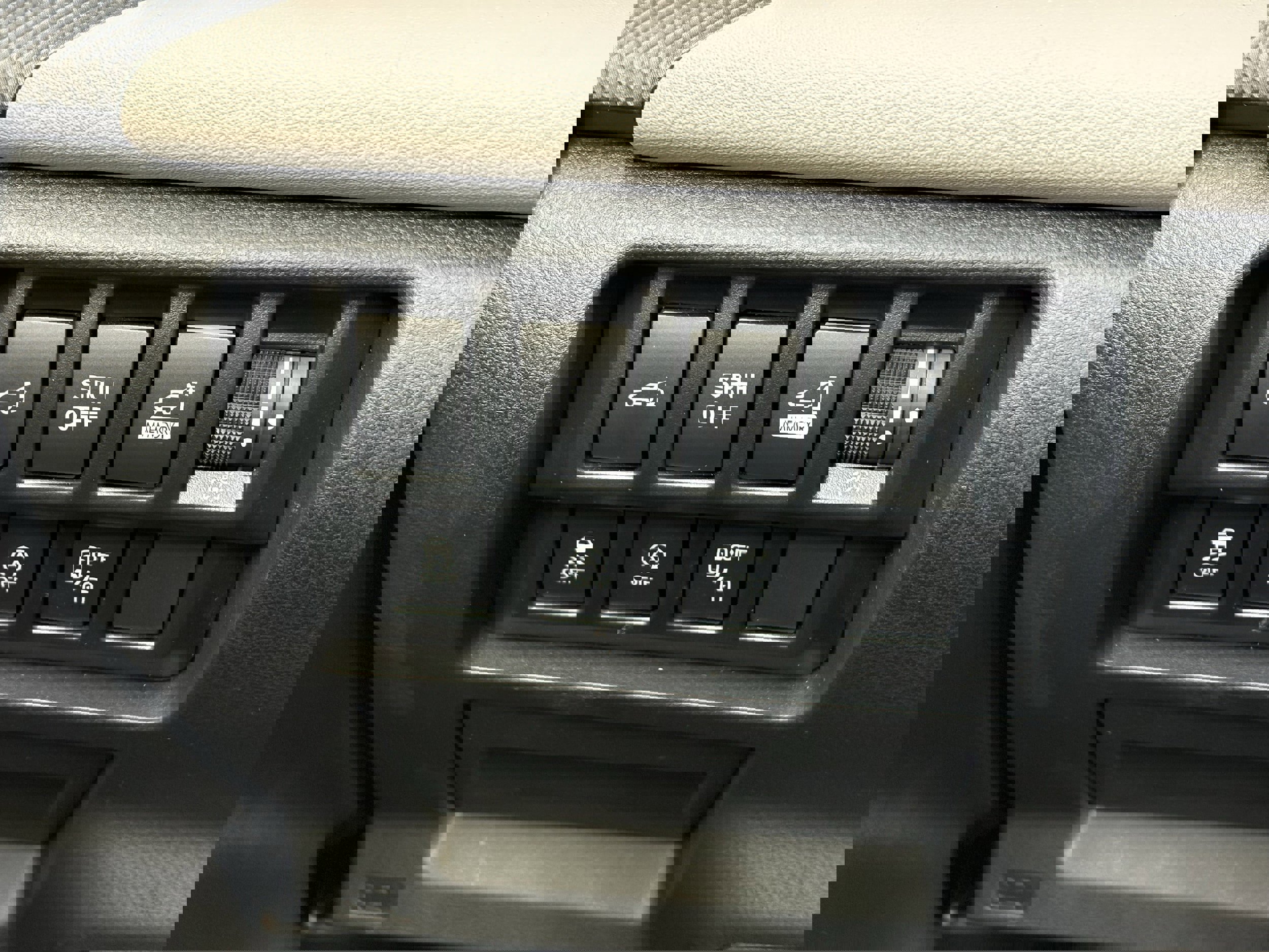 Certified 2024 Subaru Forester Limited image 17